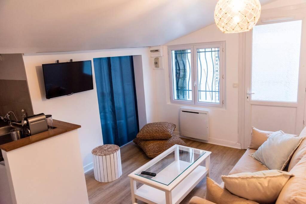 Appartement 2 Personnes, Place St Sauveur A 2Min Caen Exteriör bild