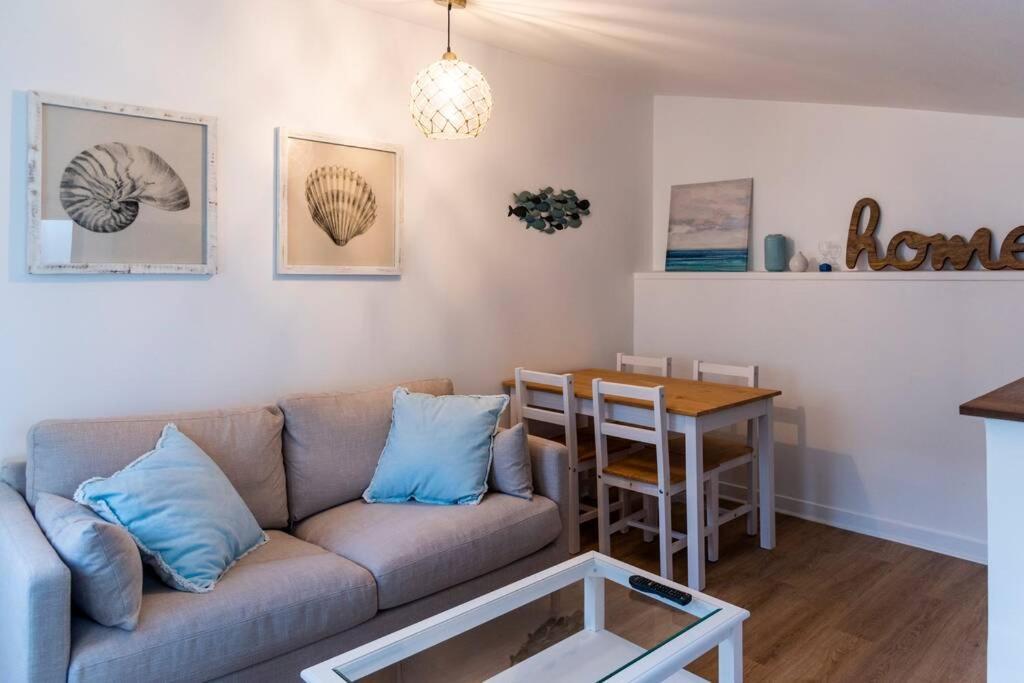 Appartement 2 Personnes, Place St Sauveur A 2Min Caen Exteriör bild